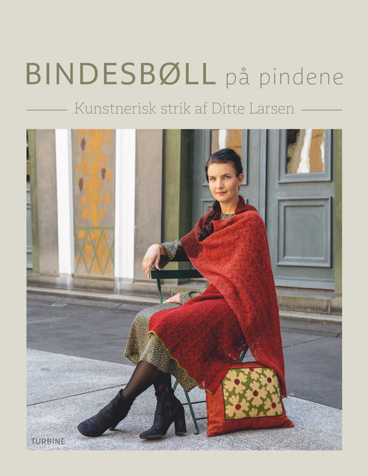 BINDESBØLL PÅ PINDENE
