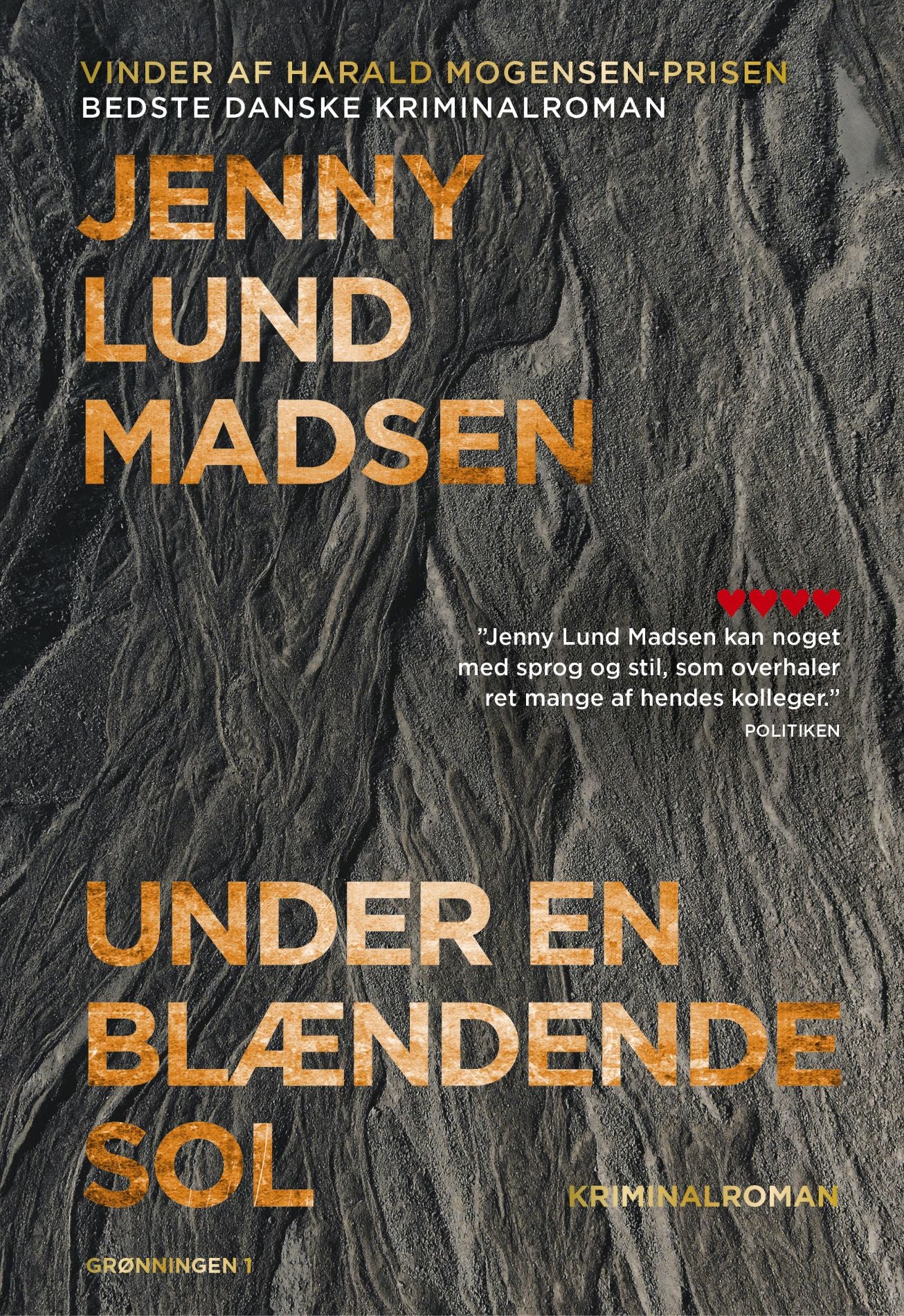 UNDER EN BLÆNDENDE SOL
