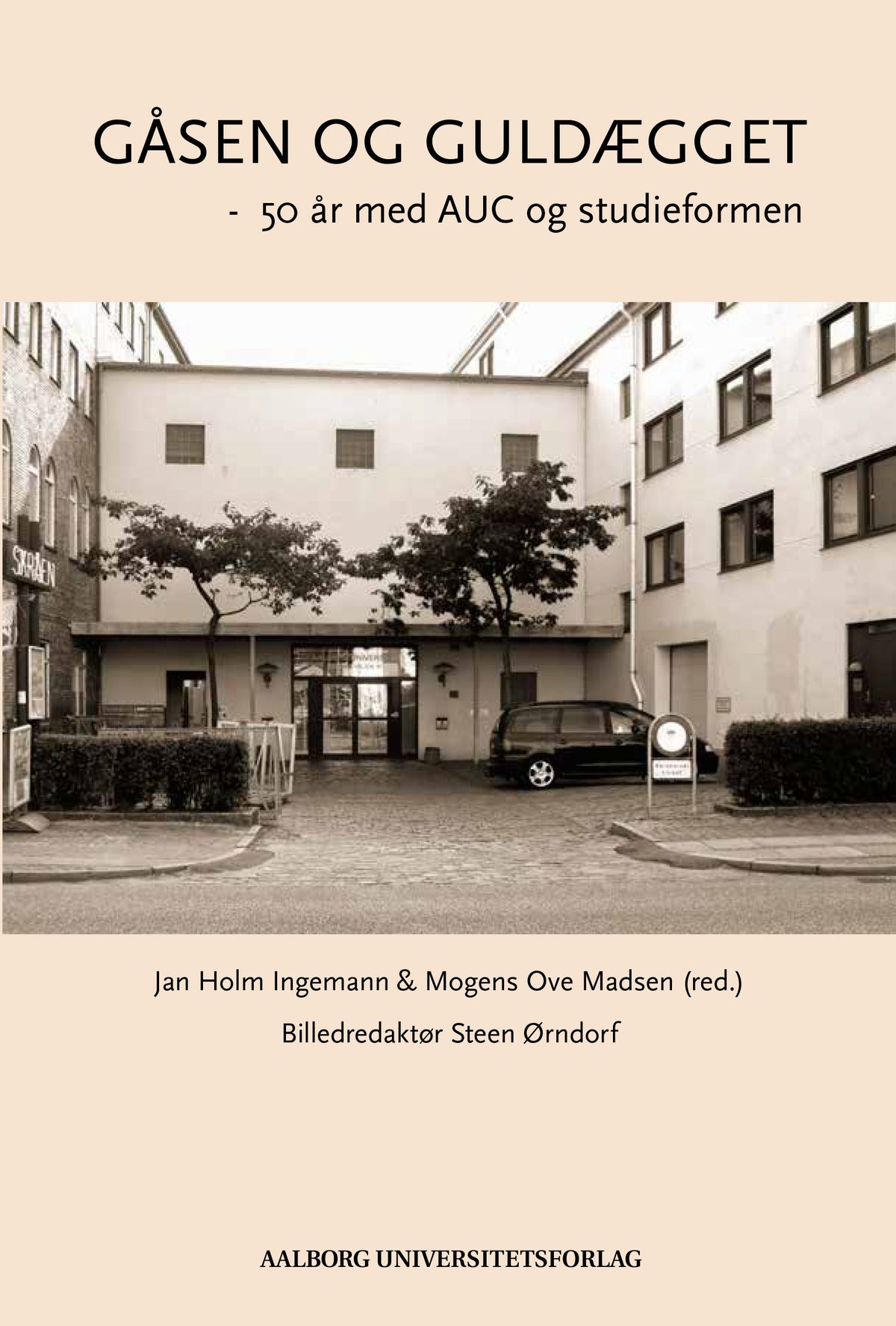 GÅSEN OG GULDÆGGET