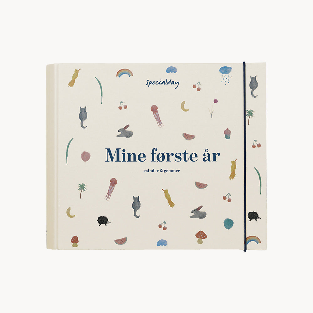 MINE FØRSTE ÅR - ALBUM SPECIAL EDITION CREME/ UNIS