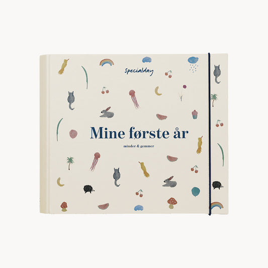 MINE FØRSTE ÅR - ALBUM SPECIAL EDITION CREME/ UNIS