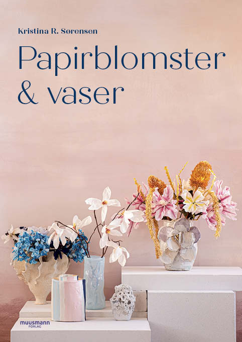 PAPIRSBLOMSTER OG VASER