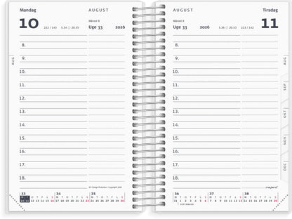 MINI DAGKALENDER M/4 ILLUSTRATIONER PP-PLAST 2026