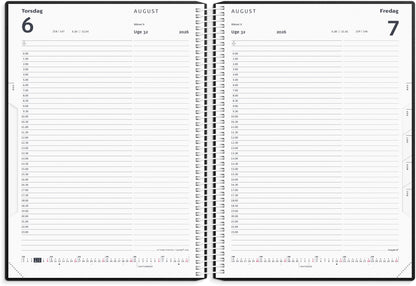TIMEKALENDER SORT PP-PLAST 2026
