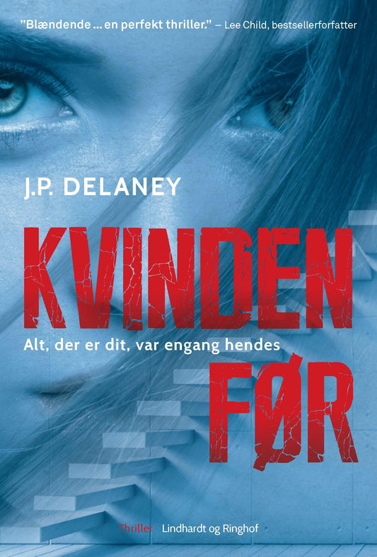 KVINDEN FØR