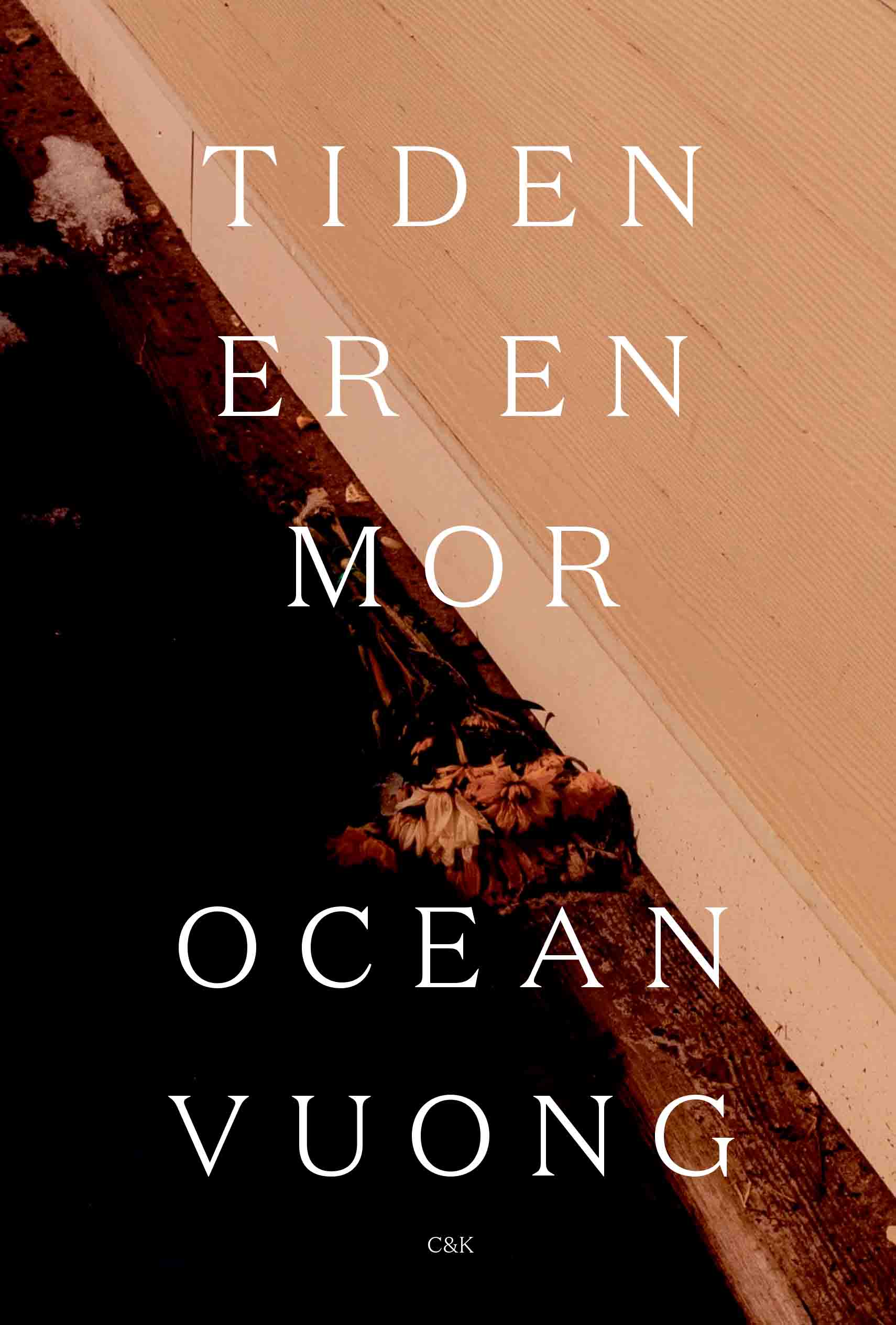 TIDEN ER EN MOR