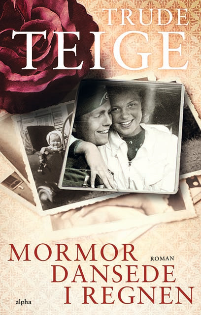 MORMOR DANSEDE I REGNEN