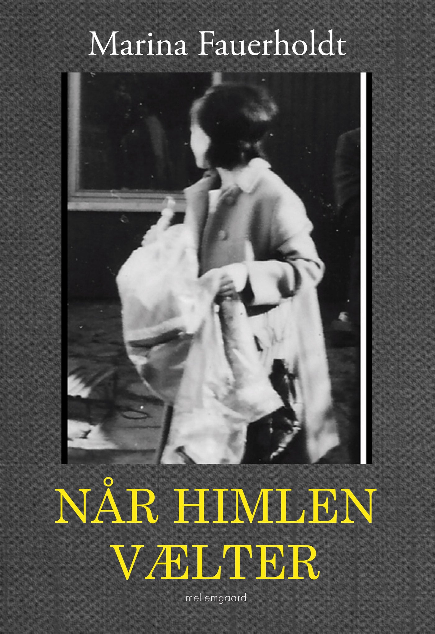 NÅR HIMLEN VÆLTER