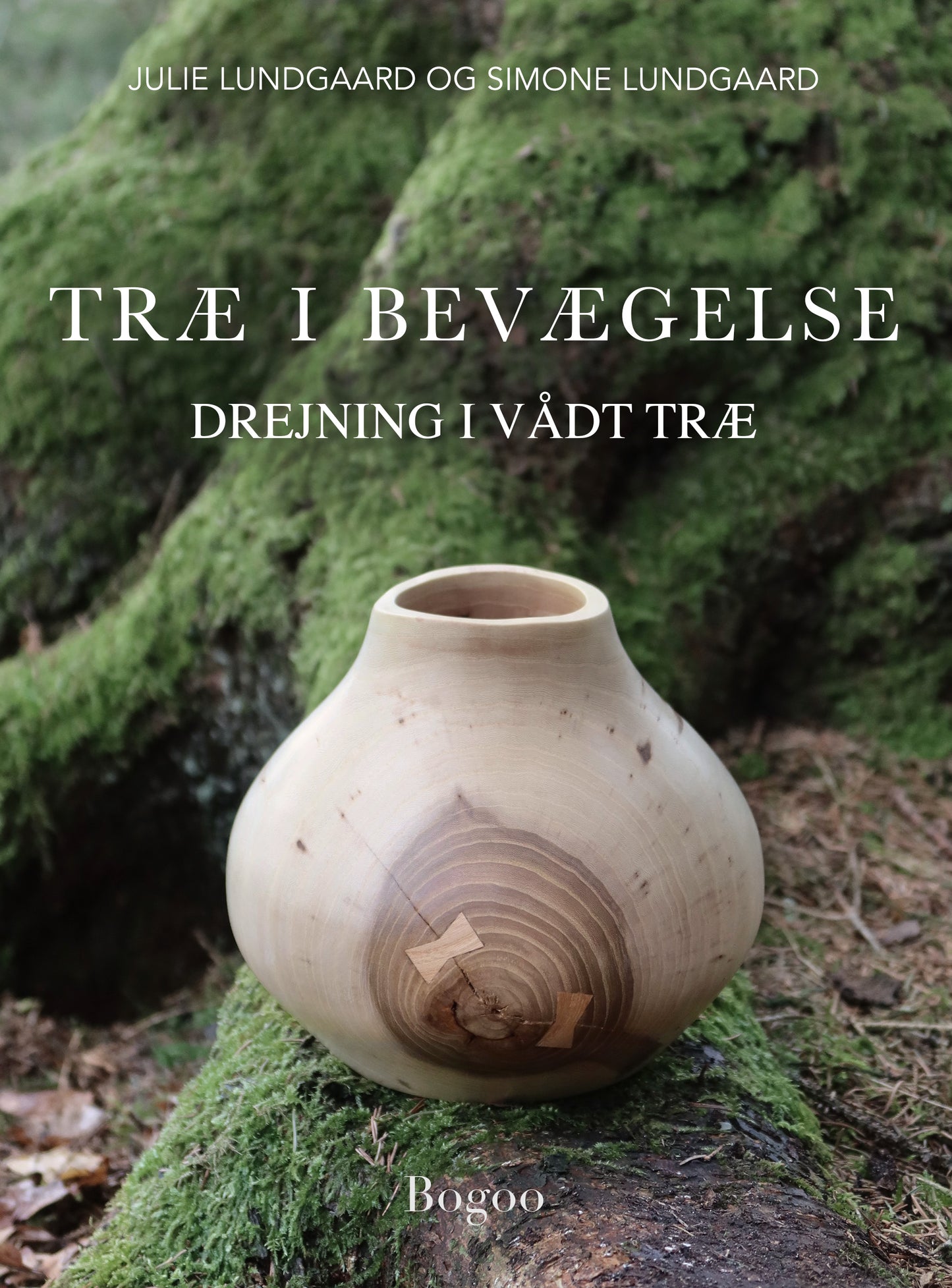 TRÆ I BEVÆGELSE