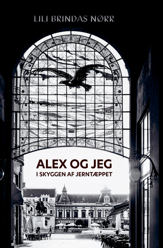 ALEX OG JEG I SKYGGEN AF JERNTÆPPET