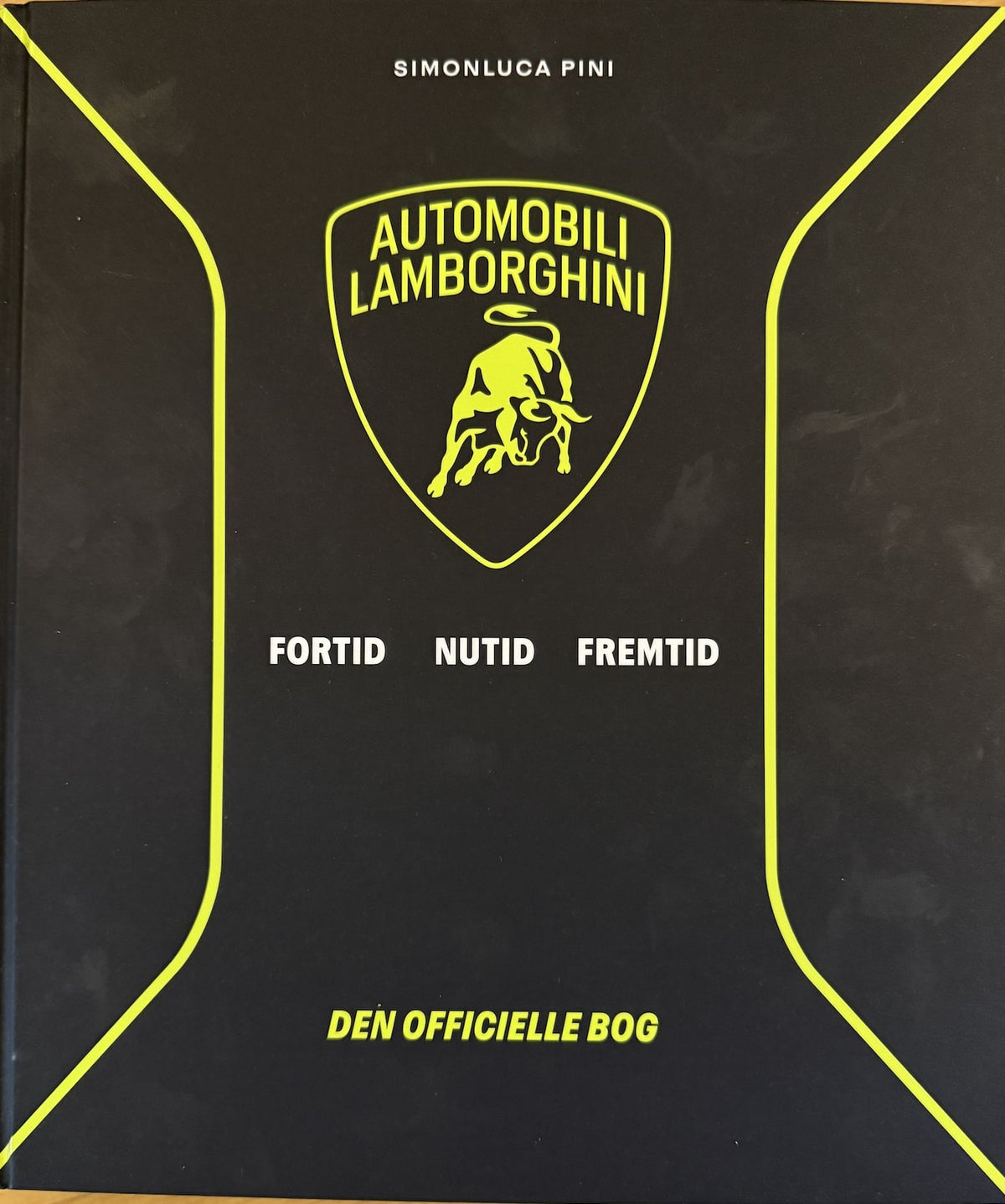 LAMBORGHINI